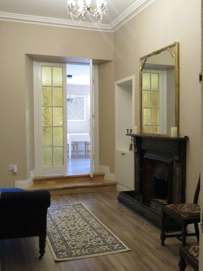לינה וארוחת בוקר יוגאל Devon View House מראה חיצוני תמונה