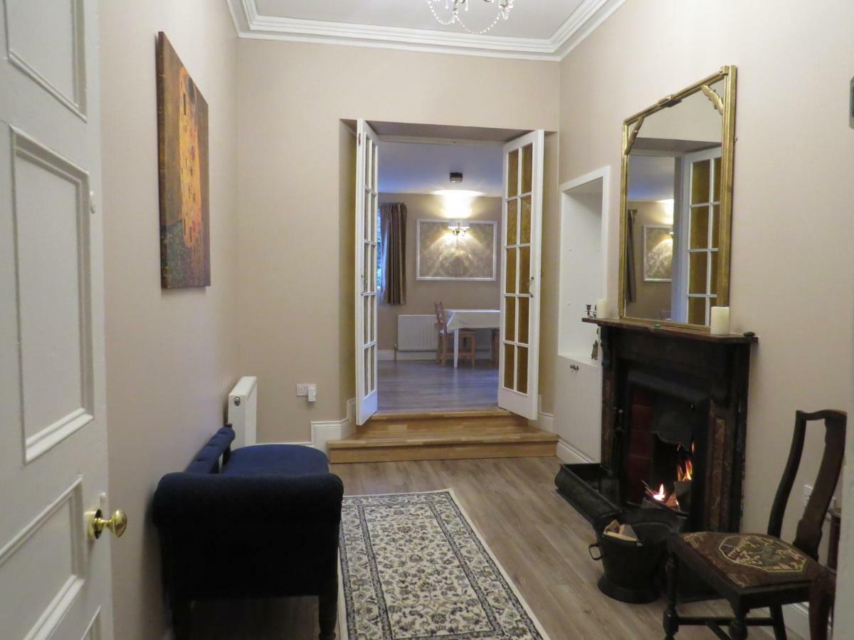 לינה וארוחת בוקר יוגאל Devon View House מראה חיצוני תמונה